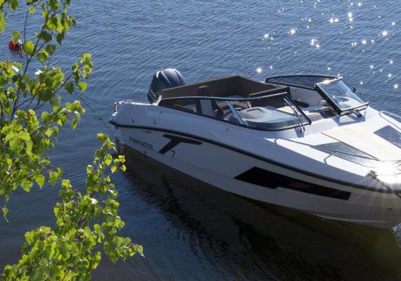 Finnmaster T7 Salomarine