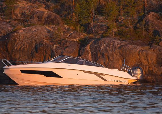 Finnmaster T8 Salomarine