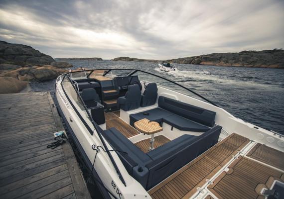   Yamarin 88 DC Lasikuituvene Salomarine