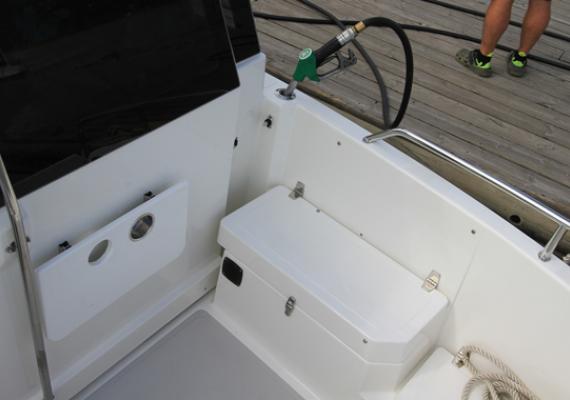 TG 7.9 KingCruiser hyttivene Salomarine