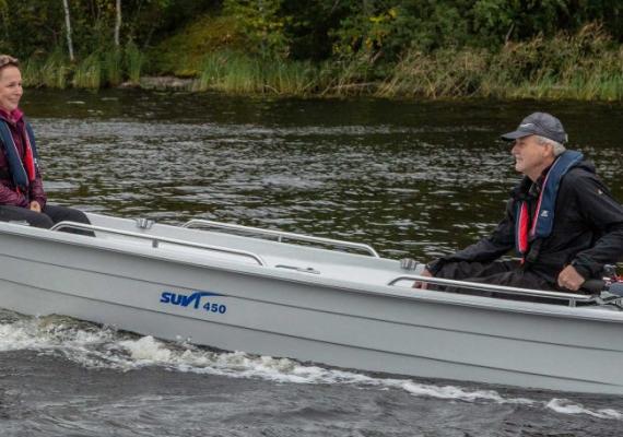 Suvi 450 Sadevesityhjenevä Salomarine