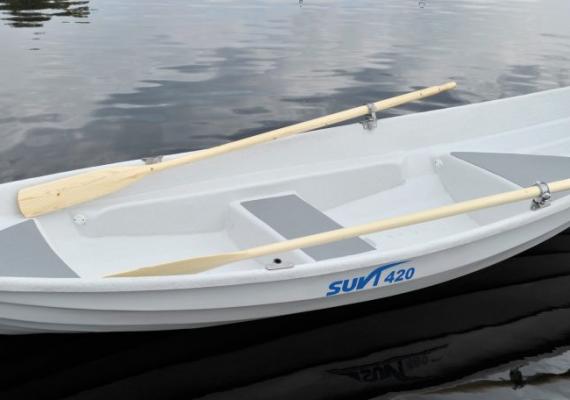 Suvi 420 Soutuvene Salomarine